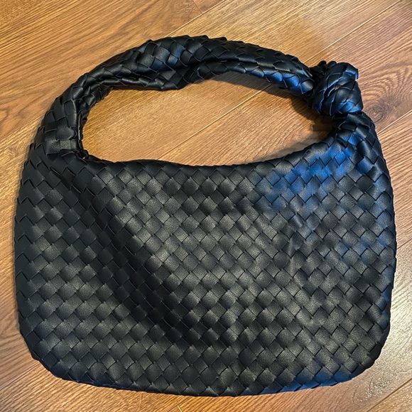 Black Woven “Vanessa” Hobo by Urban Expressions - Picture 4 of 10